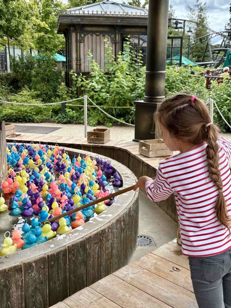 paris with kids_jardindacclimatation ducks_the knowledge nuggets